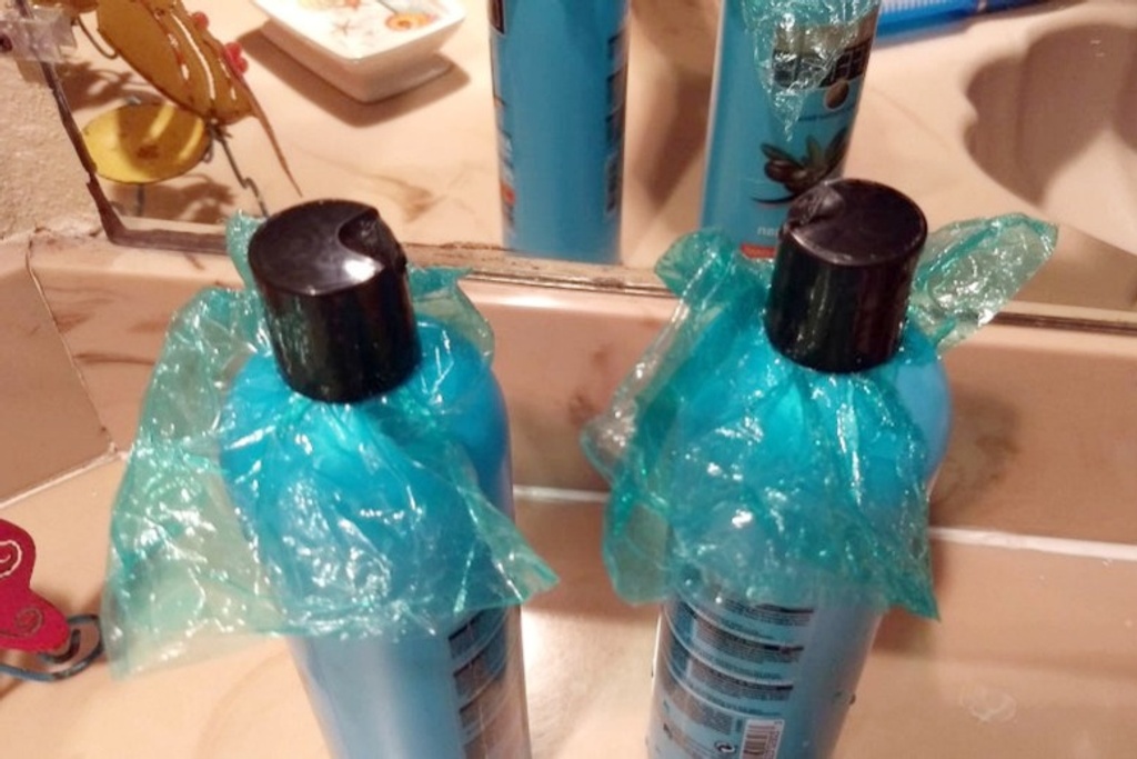 hotel hacks travel bottles 