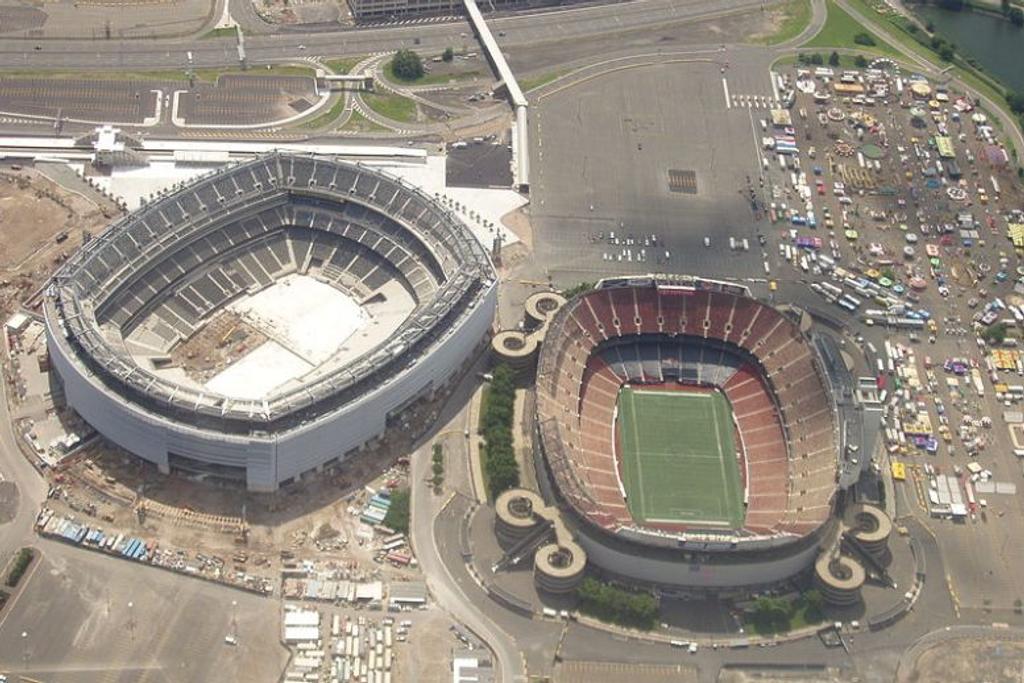 giants stadium then now