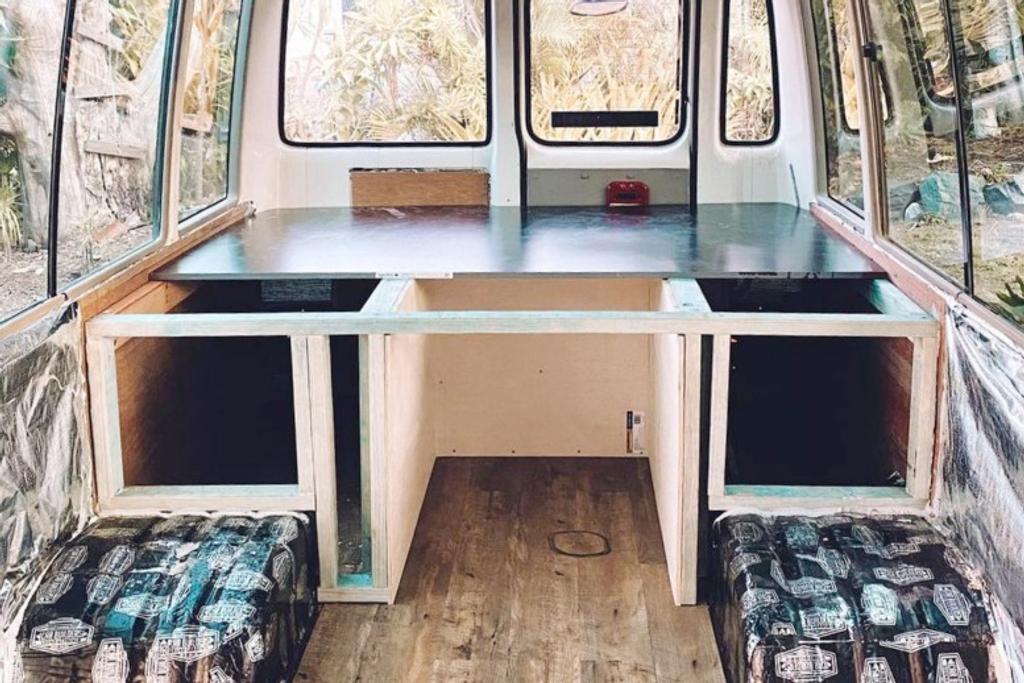 minibus home planning bedroom