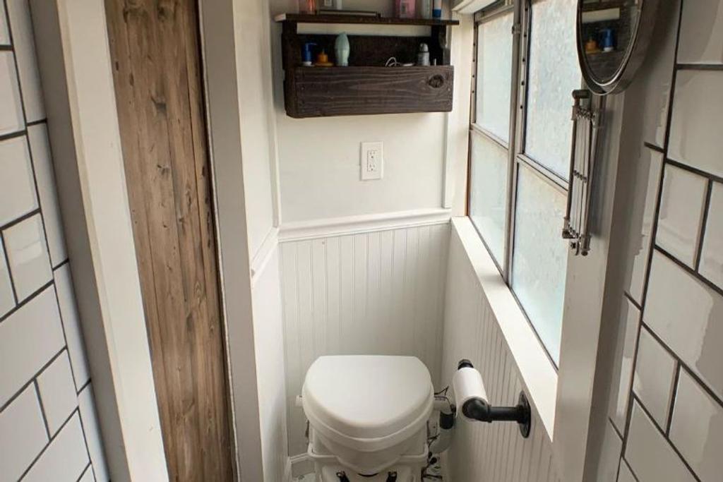 bathroom RV DIY home