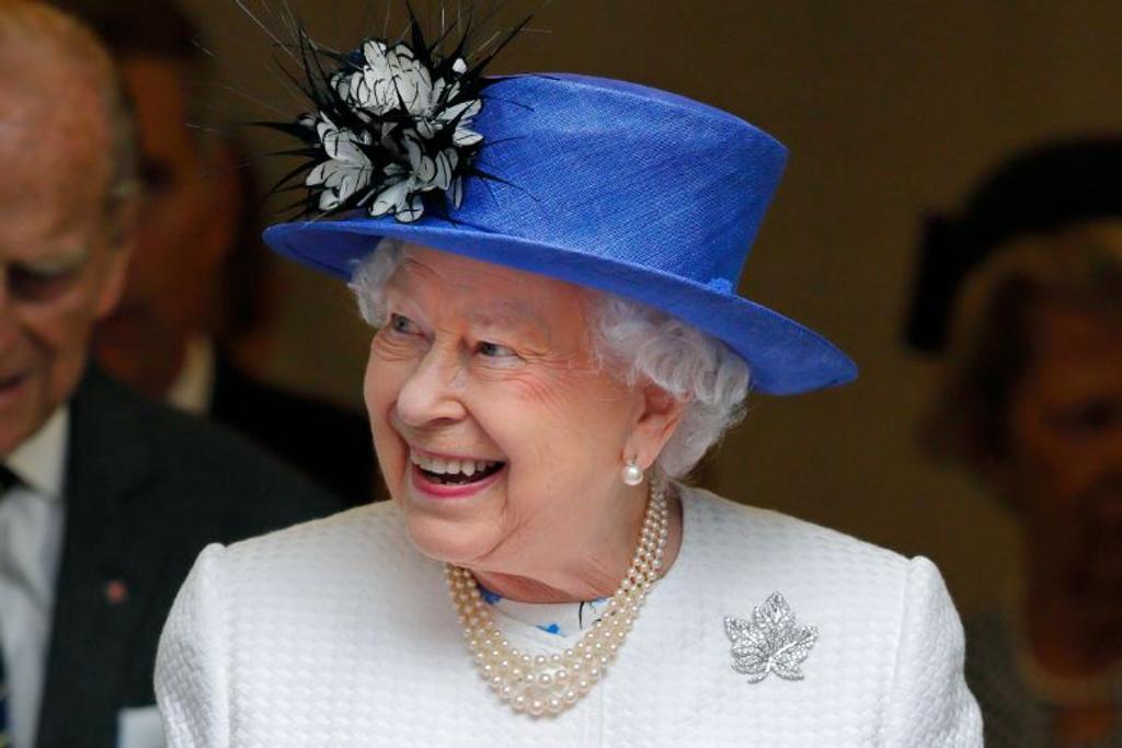 Queen Elizabeth Royal Brooch