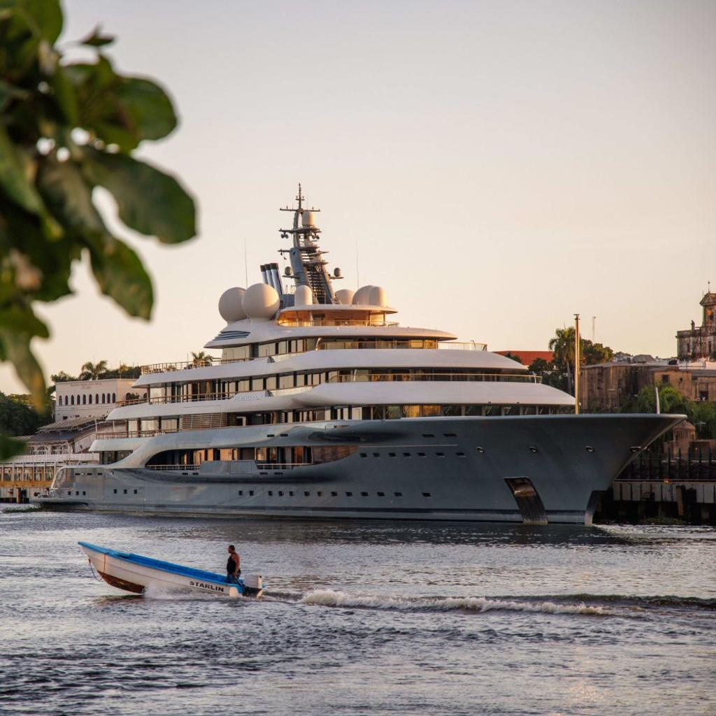 yacht charter boat luxury