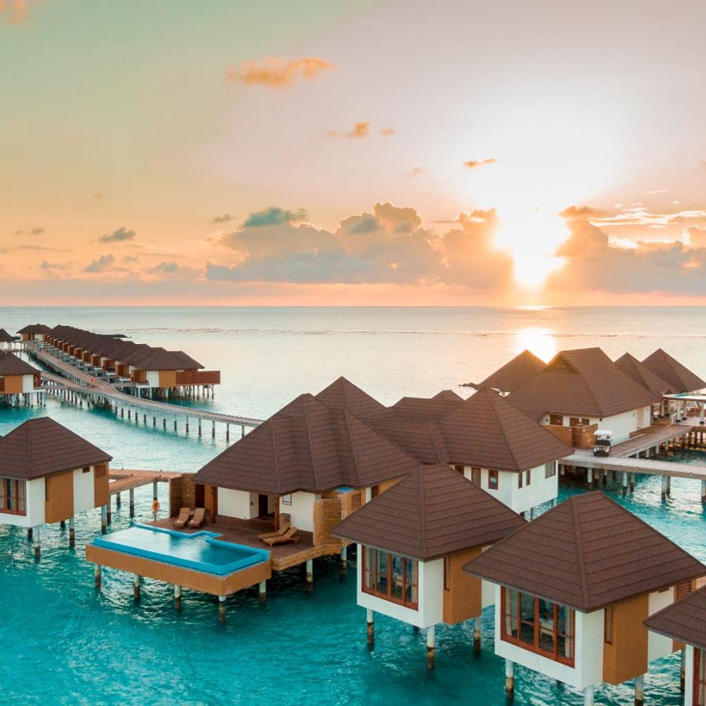 Maldives luxury summer travel